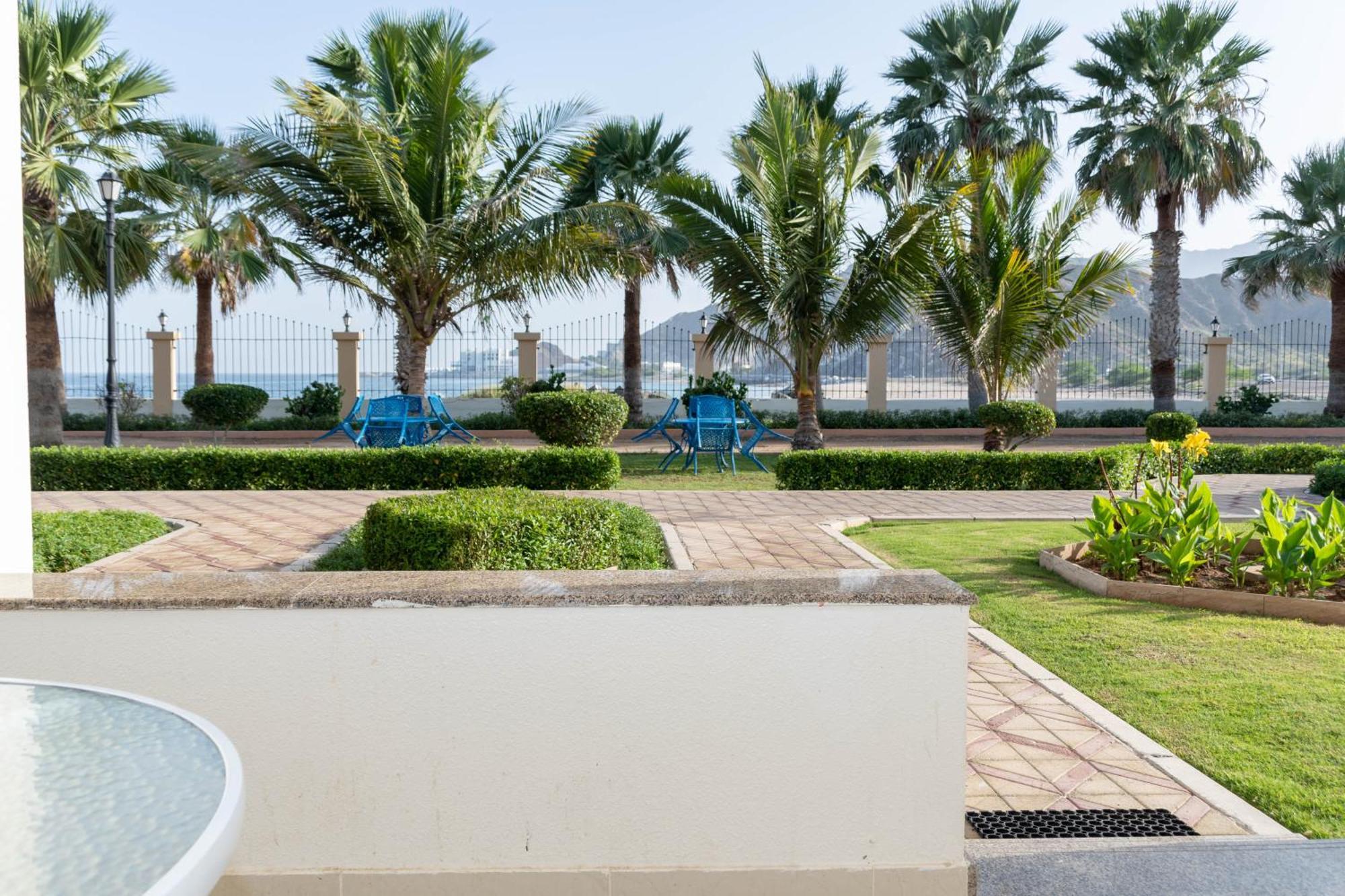Sandy Beach Hotel & Resort Аль-Ака Екстер'єр фото