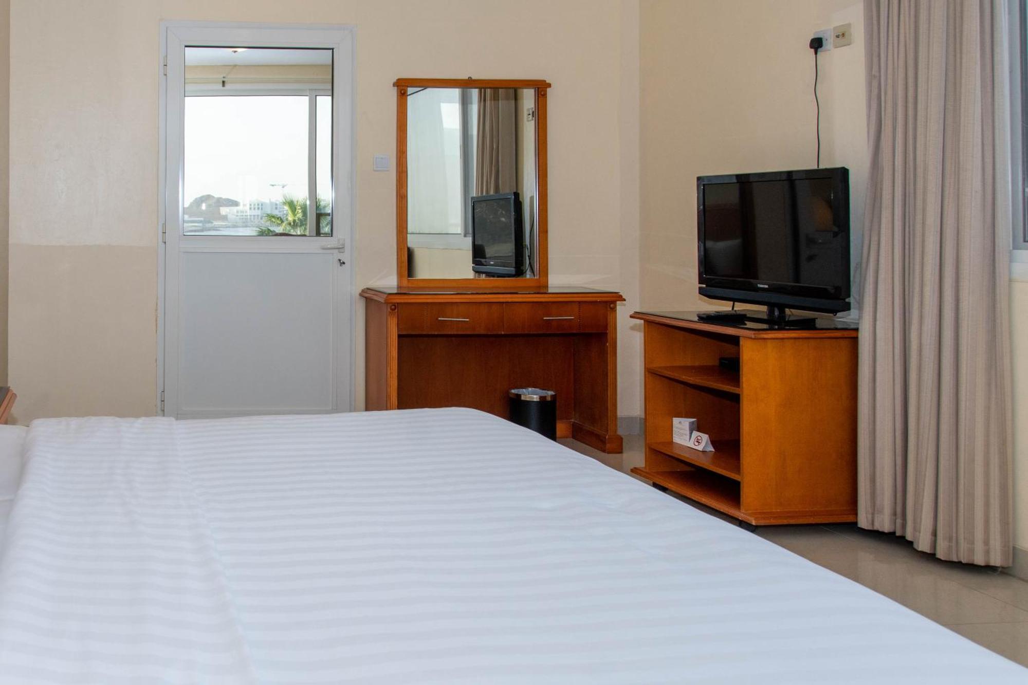 Sandy Beach Hotel & Resort Аль-Ака Екстер'єр фото