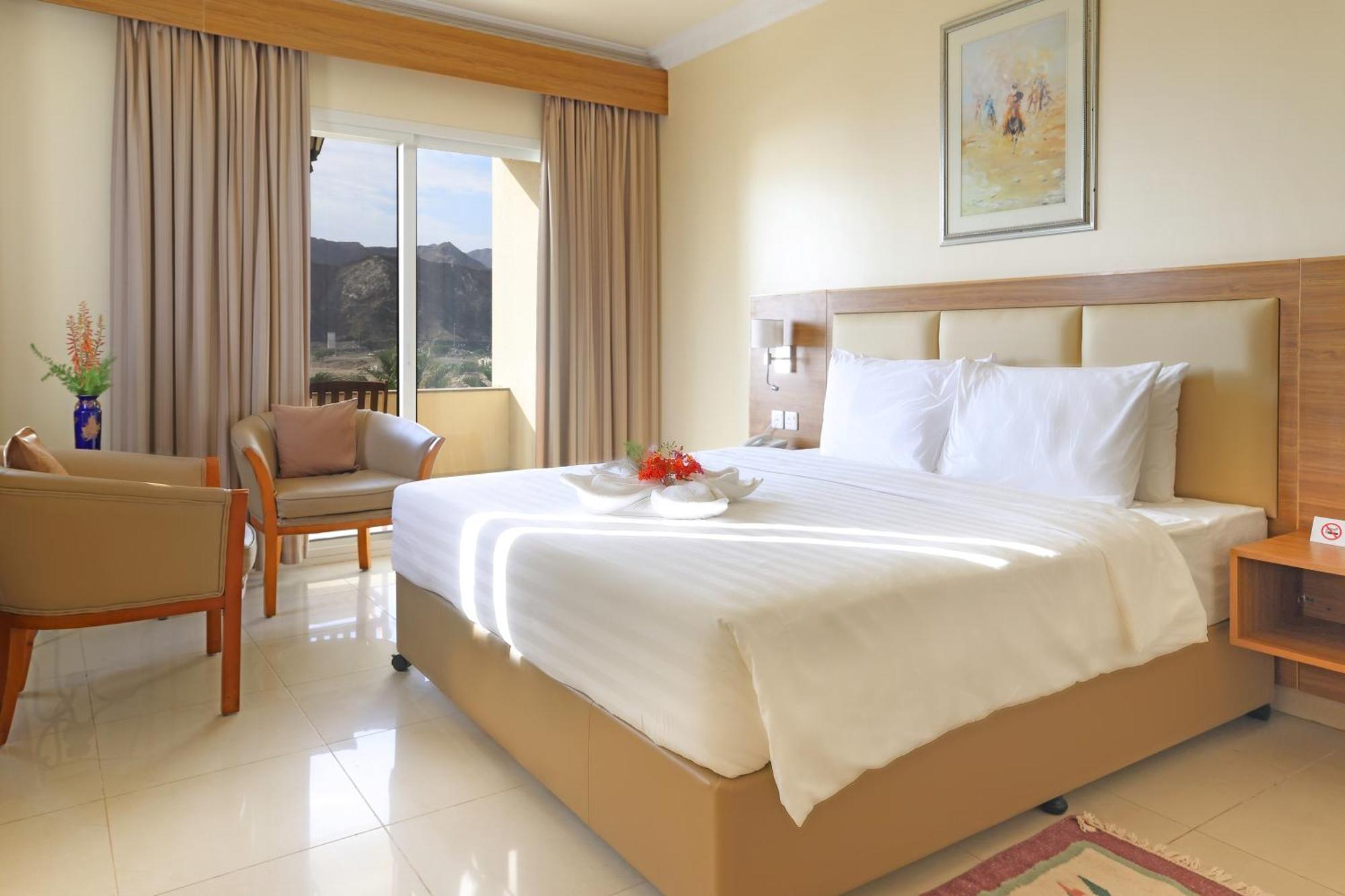 Sandy Beach Hotel & Resort Аль-Ака Екстер'єр фото