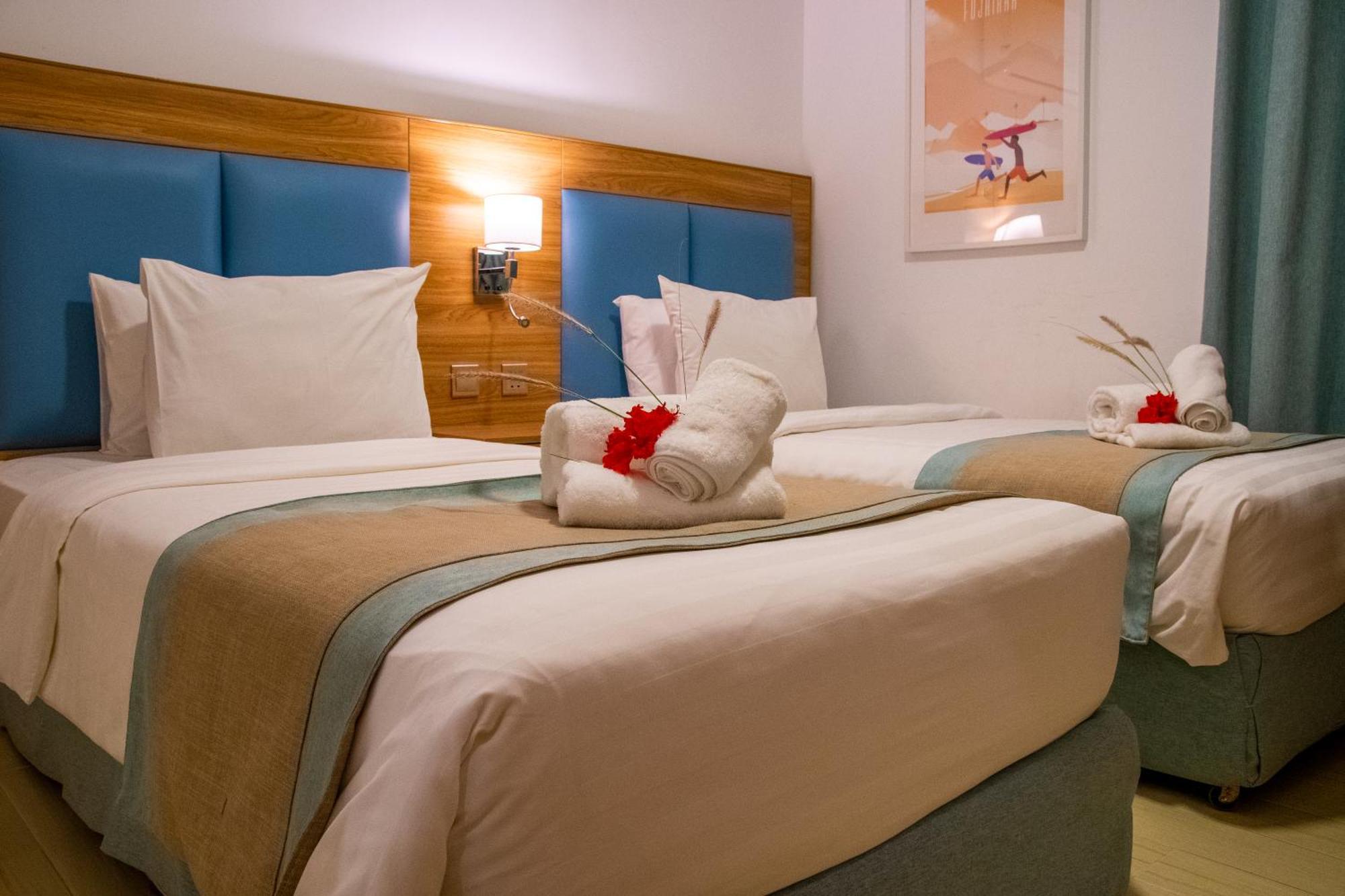 Sandy Beach Hotel & Resort Аль-Ака Екстер'єр фото