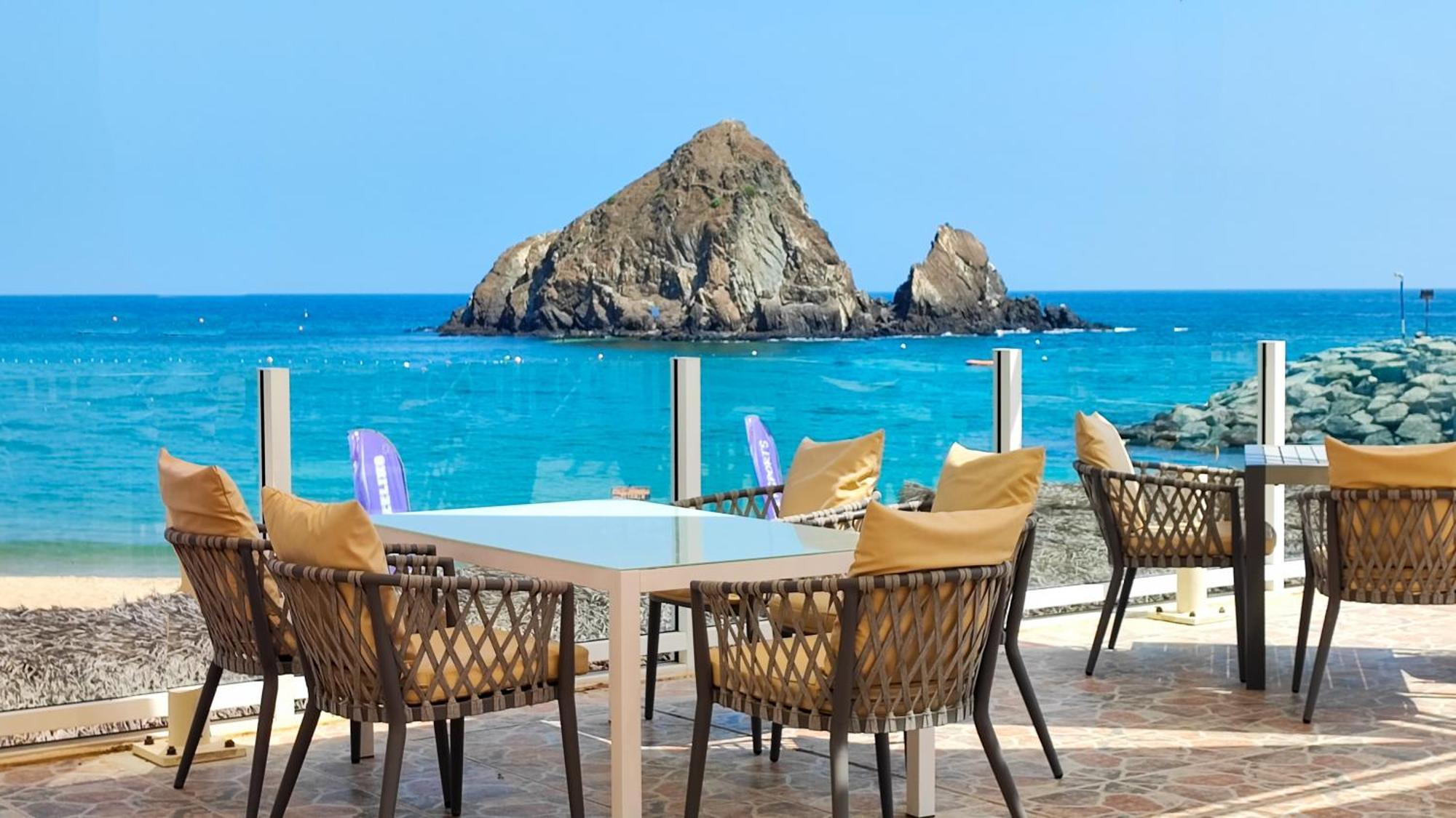 Sandy Beach Hotel & Resort Аль-Ака Екстер'єр фото